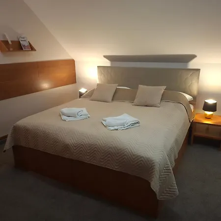 Viktória Casa de hóspedes 3*