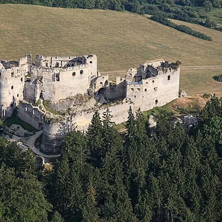 Viktória Casa de hóspedes 3*